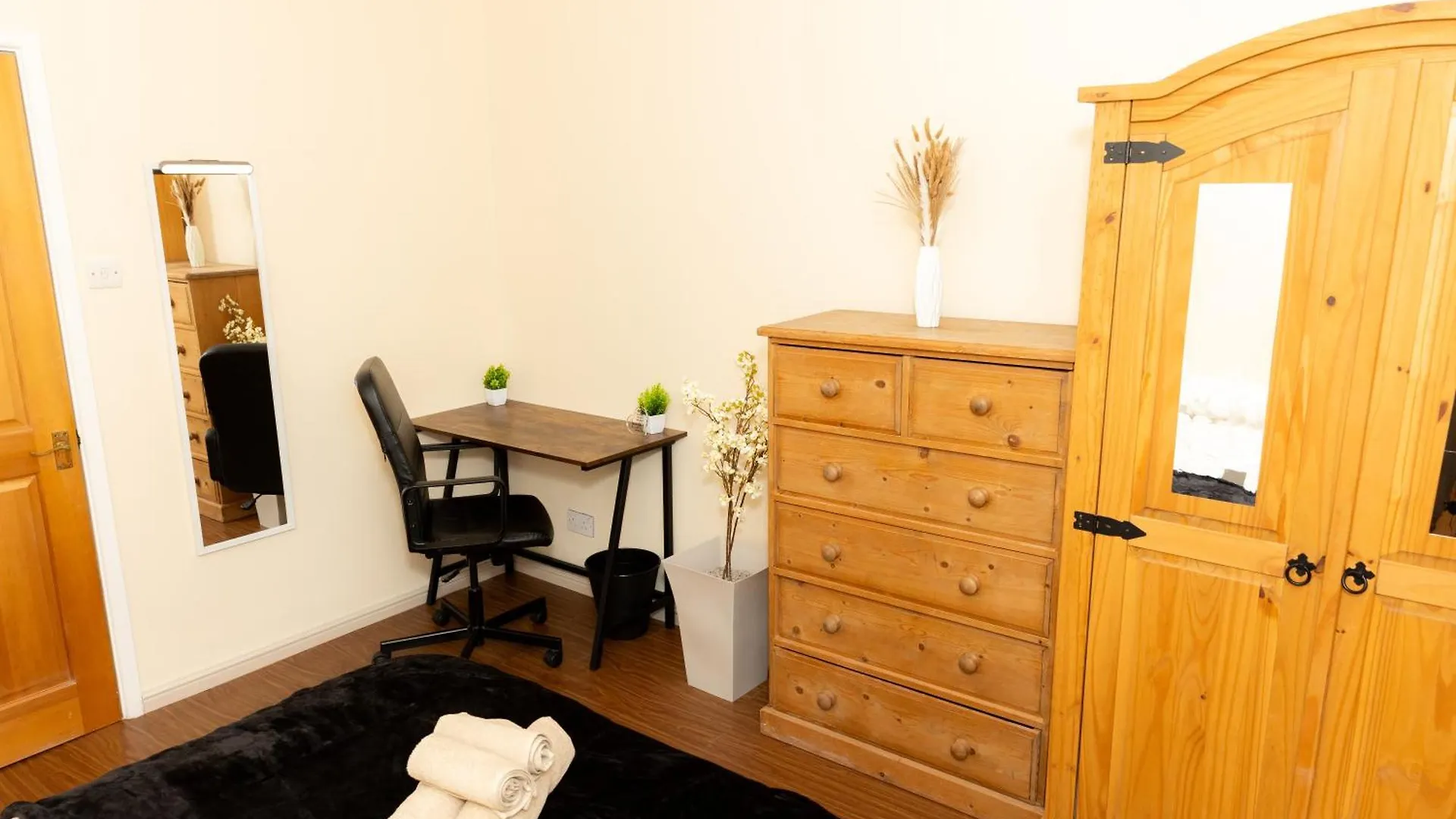 Cosy Turkey Oak Flat In Hackney Apartment London United Kingdom